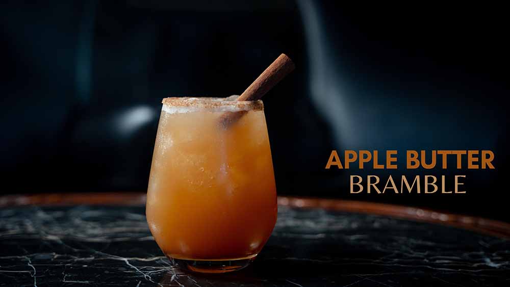 Apple Butter Bramble cocktail